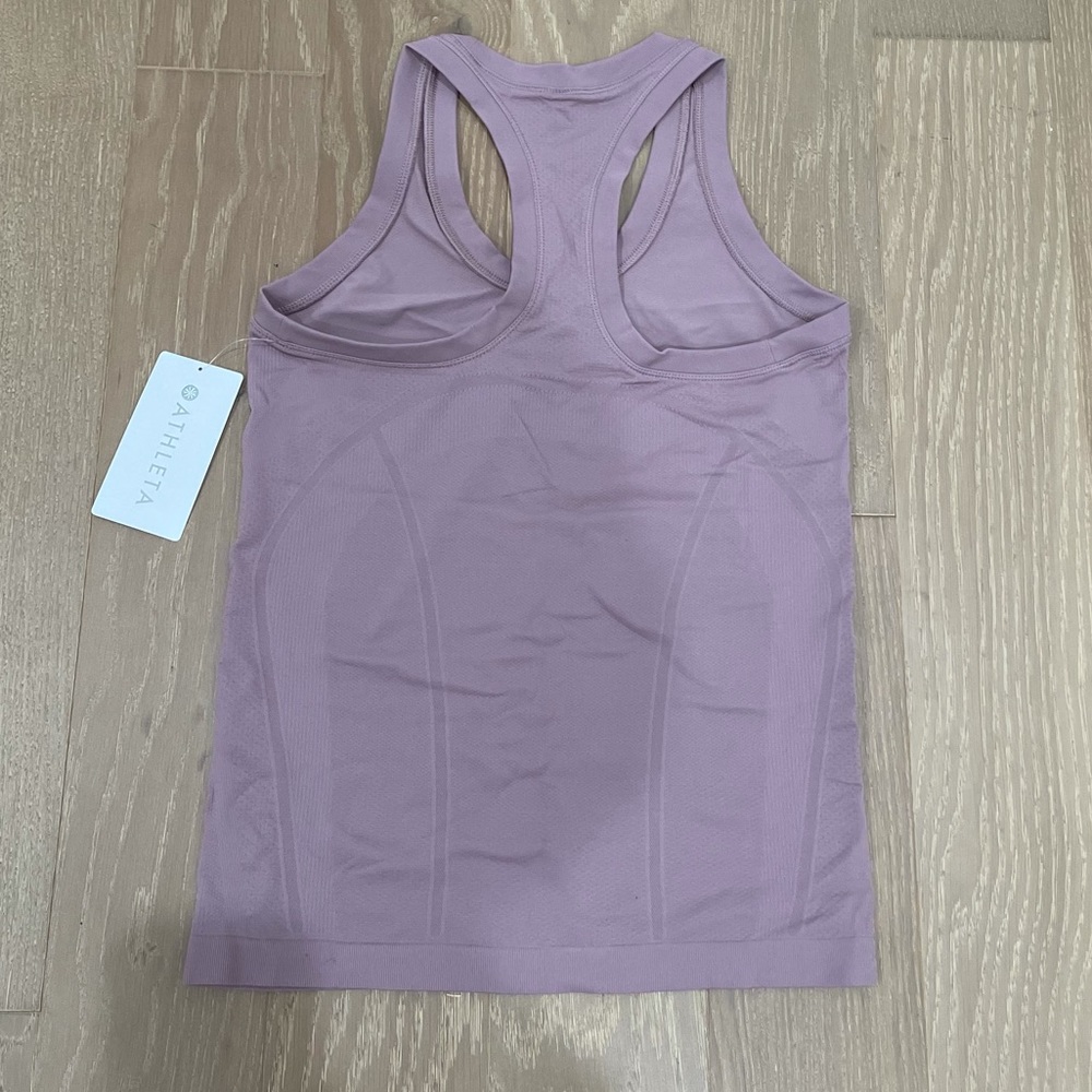 NEW WITH TAGS Athleta Momentum Tank